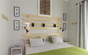 H14 Rooms & Apartments Adults Only